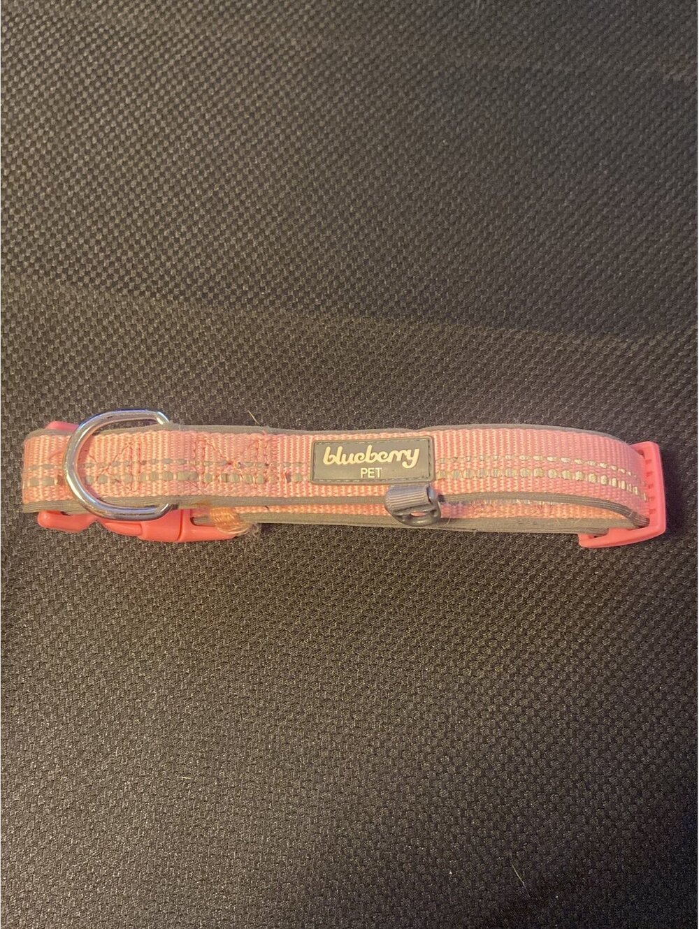 Blueberry Pet pink dog collar (M)